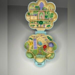 1990 Polly Pocket Midge’s Flower Shop Bluebird - INCOMPLETE